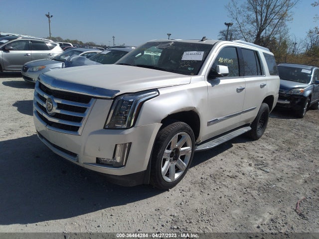 Cadillac Escalade Luxury 2015 1GYS4BKJ1FR231129 Image 2