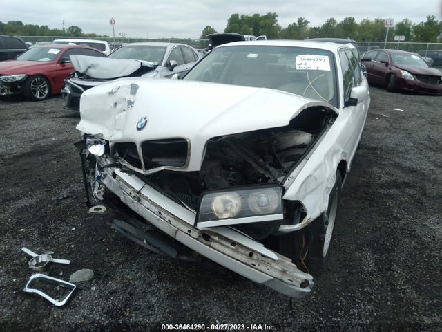 1998 BMW 7 SERIES 740IL VIN: WBAGJ8321WDM12577