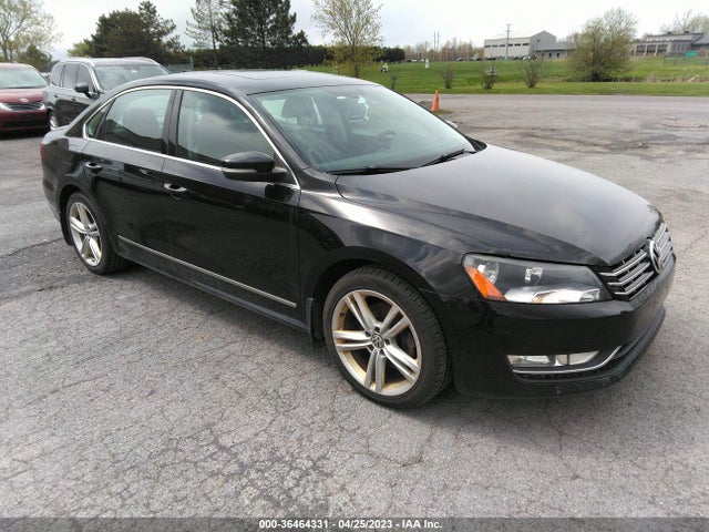 Продаж на аукціоні авто 2015 Volkswagen Passat 2.0l Tdi Sel Premium, vin: 1VWCV7A39FC054806, номер лоту: 36464331