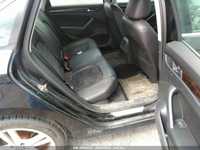Продаж на аукціоні авто 2015 Volkswagen Passat 2.0l Tdi Sel Premium, vin: 1VWCV7A39FC054806, номер лоту: 36464331