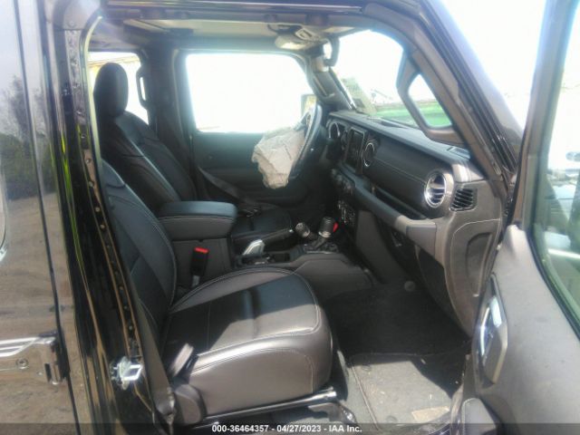 1C4HJXEG0NW105317 Jeep Wrangler Unlimited Sahara