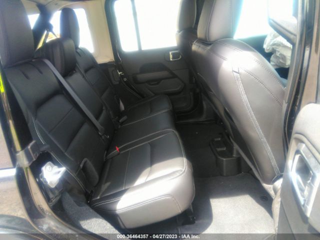 1C4HJXEG0NW105317 Jeep Wrangler Unlimited Sahara