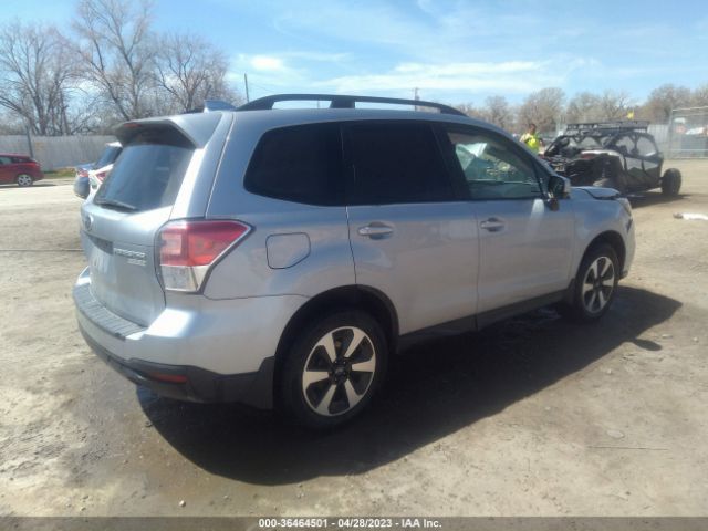 JF2SJAEC3HH486767 Subaru Forester Premium