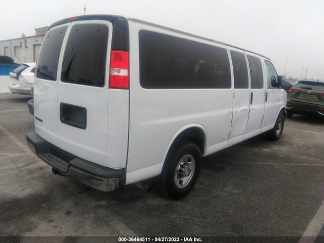Chevrolet Express Passenger Lt 2019 1GAZGPFG9K1246812 Image 4