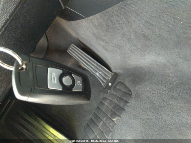 WBA3B1G59FNT02328 BMW 3 Series 320i