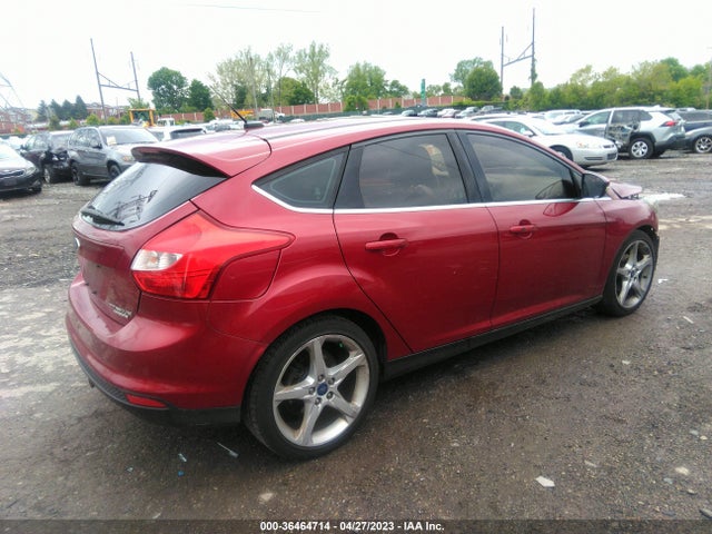2013 FORD FOCUS TITANIUM VIN: 1FADP3N24DL249999