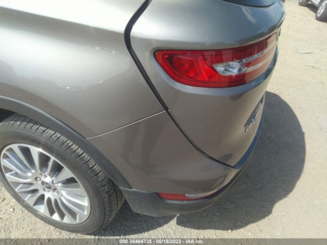 5LMCJ3C99HUL00722 Lincoln Mkc Reserve