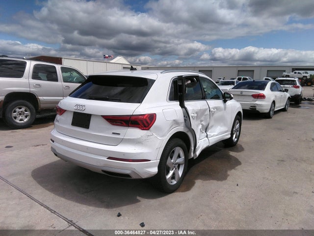 WA1AECF31L1102599 Audi Q3 PREMIUM