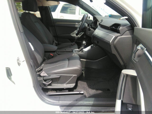 WA1AECF31L1102599 Audi Q3 PREMIUM