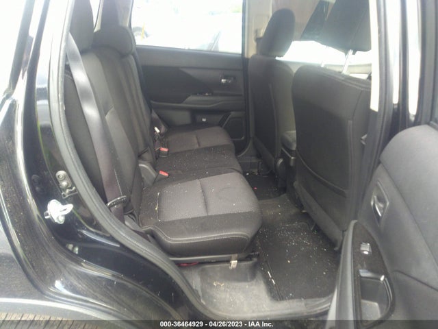 JA4AD3A38GZ064922 Mitsubishi Outlander Se