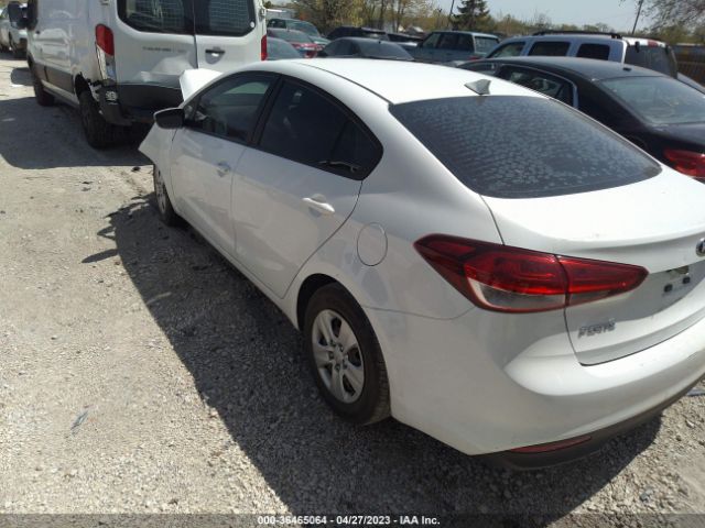 3KPFK4A73JE168375 KIA FORTE LX