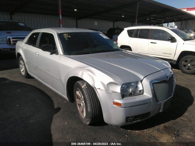 2006 CHRYSLER 300 TOURING VIN: 2C3KA53G76H529854