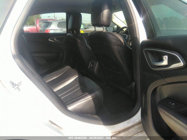 1C3CCCCB6FN501137 Chrysler 200 C