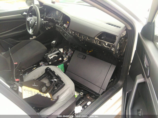 3VWC57BU8KM081379 Volkswagen Jetta S/se/r-line