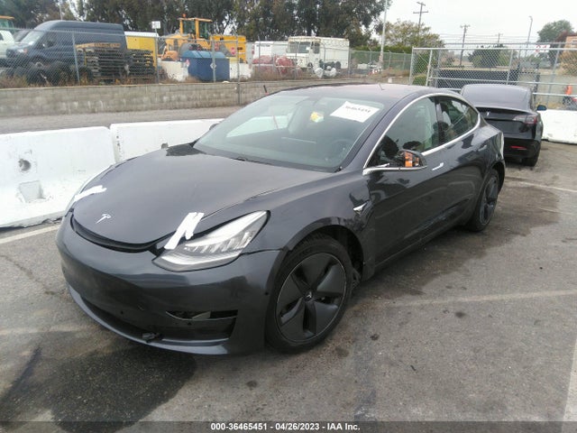 Tesla Model 3 Long Range 2018 5YJ3E1EB9JF104164 Image 2