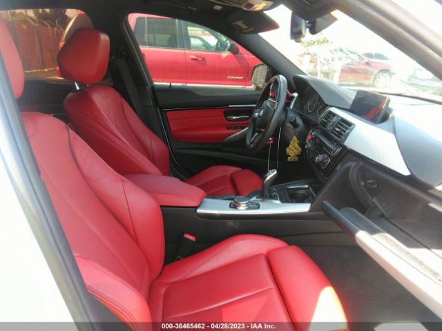 WBA8B3G5XJNV01317 BMW 3 Series 340i