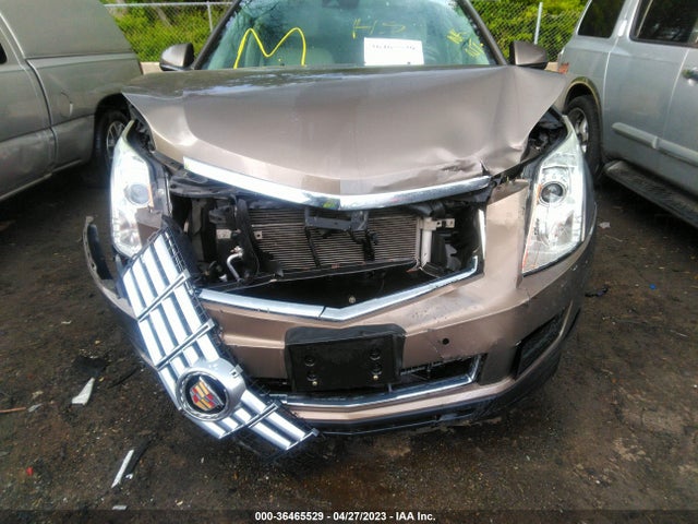 3GYFNEE37FS631593 Cadillac Srx Luxury Collection