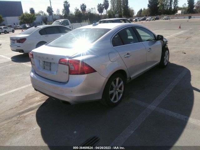 YV126MFK2G1398785 Volvo S60 T5 Drive-e Premier