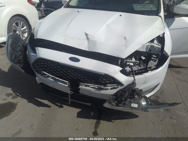Ford FOCUS SE 2018 1FADP3K25JL242706 Image 7