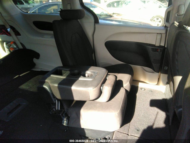 Chrysler Pacifica Lx 2017 2C4RC1CG4HR571795 Image 8