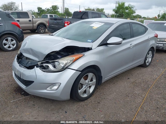 2013 HYUNDAI ELANTRA GLS VIN: KMHDH4AE0DU925769