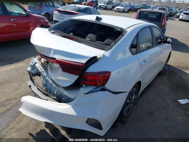 3KPF24ADXPE558789 KIA Forte Lxs