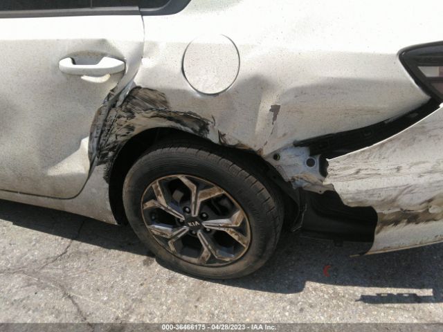 3KPF24ADXLE258891 KIA Forte Lxs