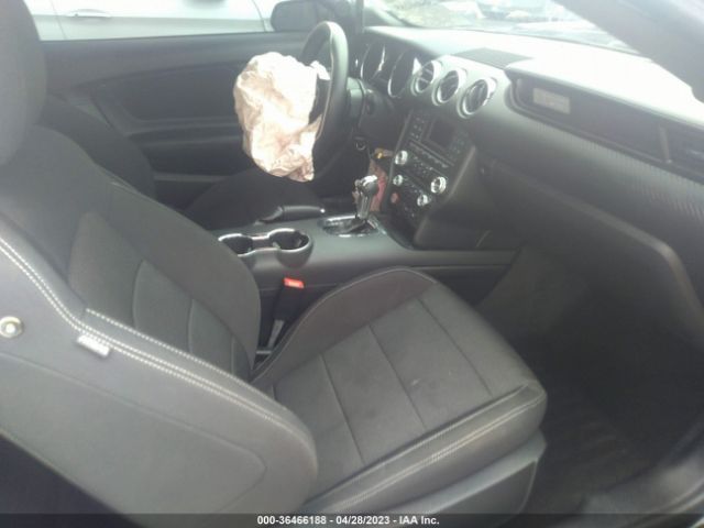 1FA6P8AM2H5308782 Ford Mustang V6