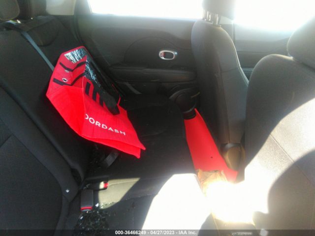 KNDJN2A24K7020635 KIA Soul Base