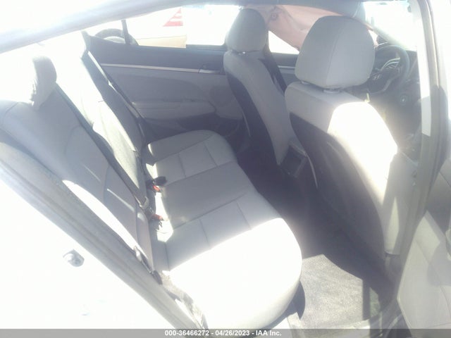 Hyundai ELANTRA SE 2017 5NPD74LF0HH107150 Image 9