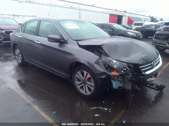2015 1HGCR2F30FA207833 main image