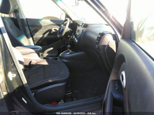 KNDJN2A23E7056028 KIA Soul Base
