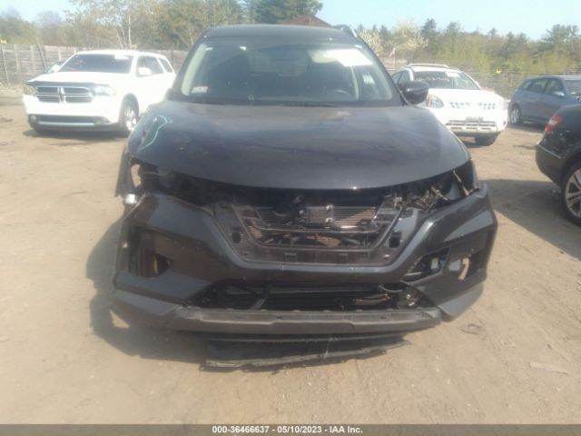 KNMAT2MV0HP613834 Nissan ROGUE SV