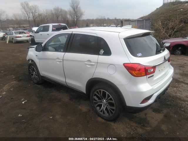 JA4AR3AU0JU017009 Mitsubishi Outlander Sport 2.0