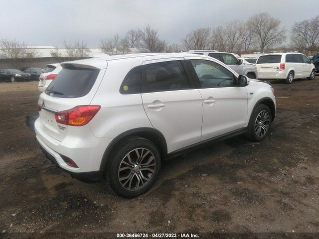 JA4AR3AU0JU017009 Mitsubishi Outlander Sport 2.0