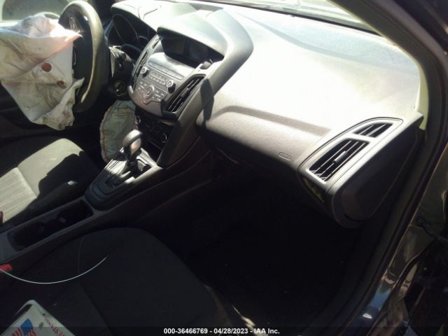 1FADP3F26JL224919 Ford FOCUS SE