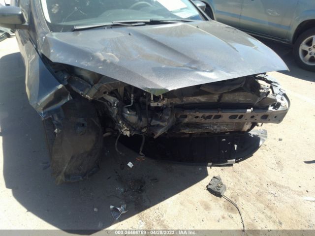 1FADP3F26JL224919 Ford FOCUS SE