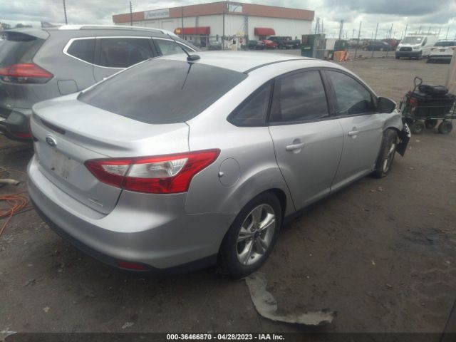 1FADP3F28EL227066 Ford FOCUS SE