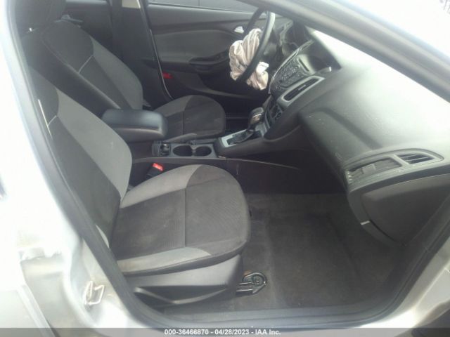 1FADP3F28EL227066 Ford FOCUS SE