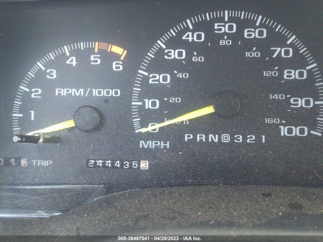 1996 GMC SIERRA C1500 VIN: 2GTEC19RXT1533678