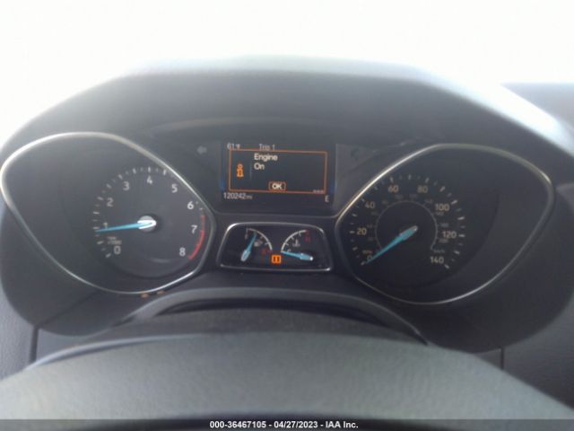1FADP3K21GL363709 Ford FOCUS SE