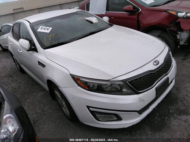 2015 KNAGM4A7XF5642837 main image