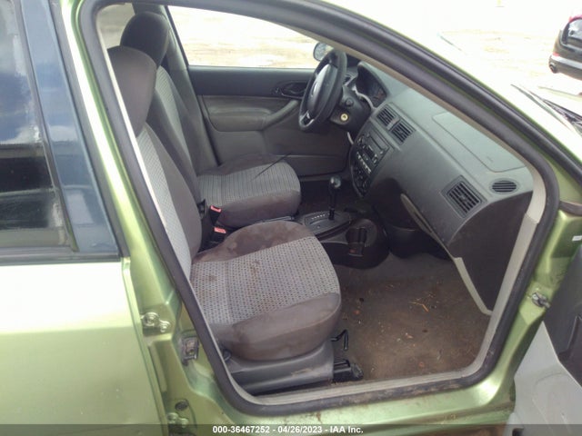 2007 FORD FOCUS S/SE/SES VIN: 1FAFP34N87W307295