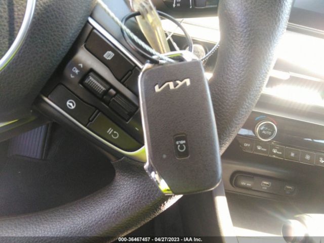 5XXG14J2XNG153512 KIA K5 LXS
