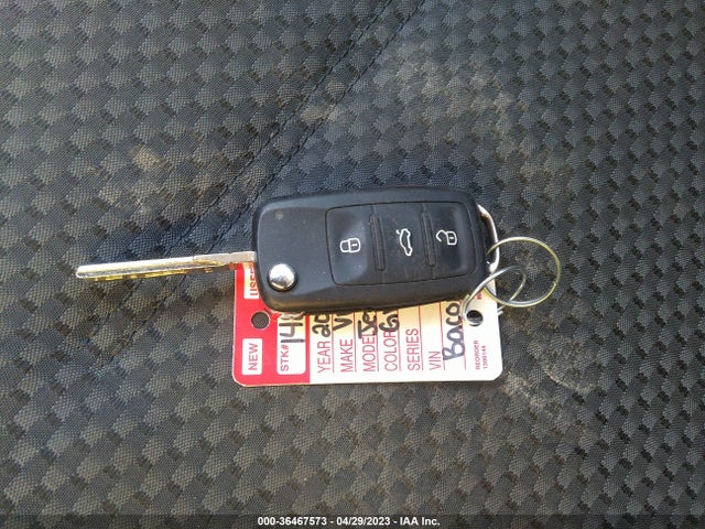 3VW2K7AJ5EM303960 Volkswagen Jetta Sedan S