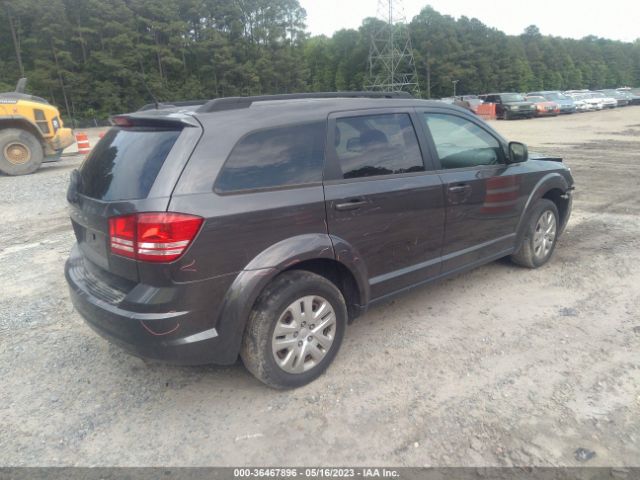 3C4PDCAB9JT272992 Dodge JOURNEY SE