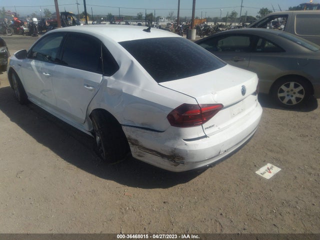 1VWAA7A31JC010097 Volkswagen Passat 2.0t S/r-line