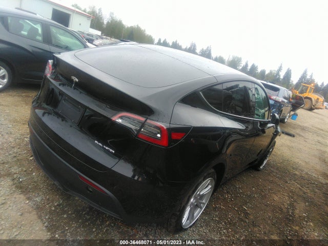 Tesla Model Y Long Range 2022 7SAYGDEE8NF572519 Image 4