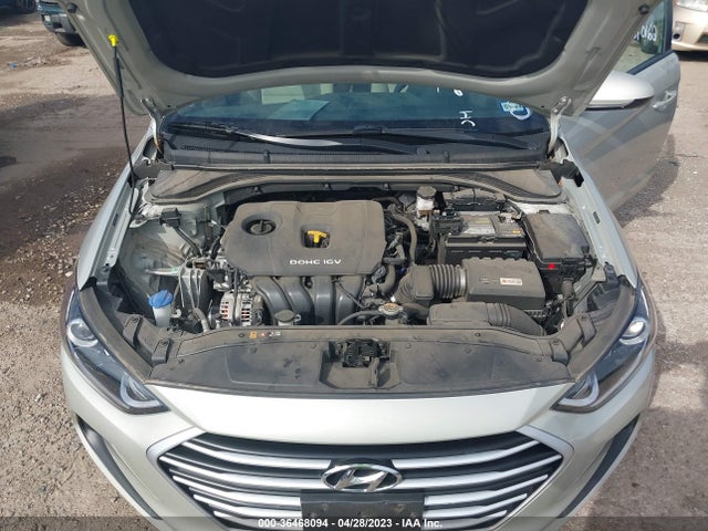 2018 HYUNDAI ELANTRA SEL VIN: 5NPD84LF5JH268189
