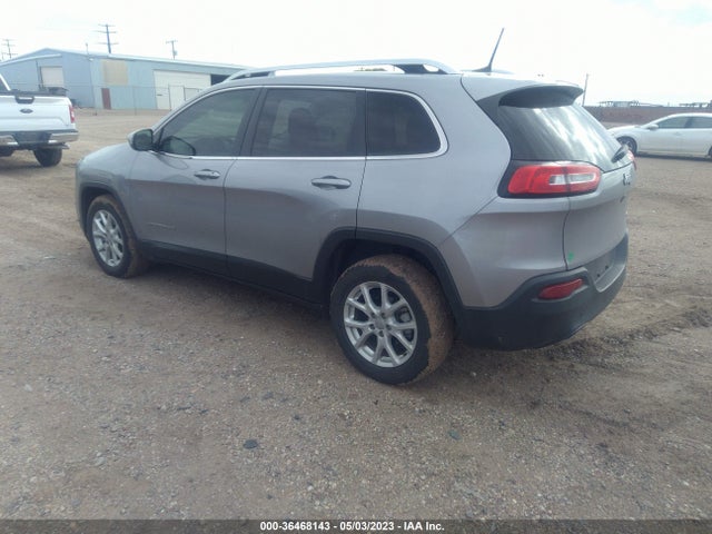 1C4PJLCBXJD537222 Jeep Cherokee Latitude